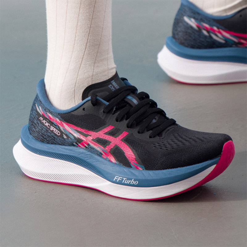 Asics  Women MAGIC SPEED 4 Bla - Table Tennis Shoes Asics recension och pris