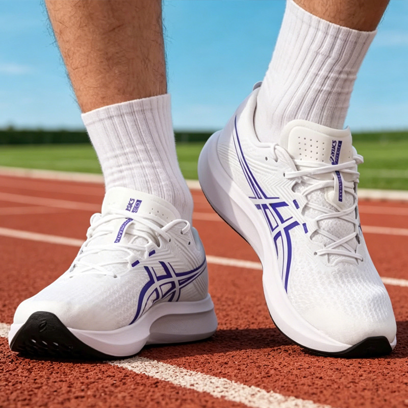 Asics Men Mid-Top Running Shoe - Table Tennis Shoes Asics recension och pris